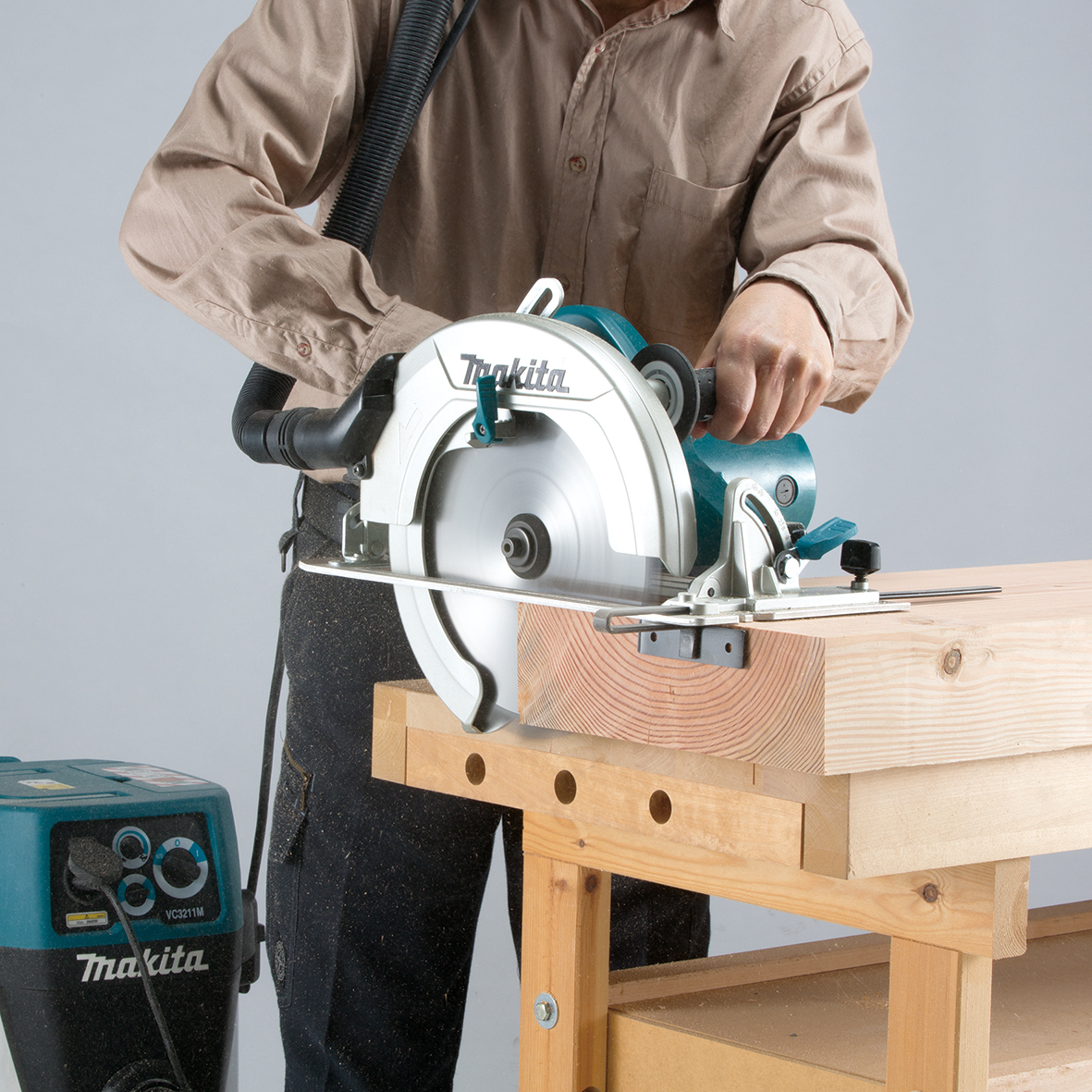 Makita HS0600 - Kreissäge - 2000 W - 270 mm