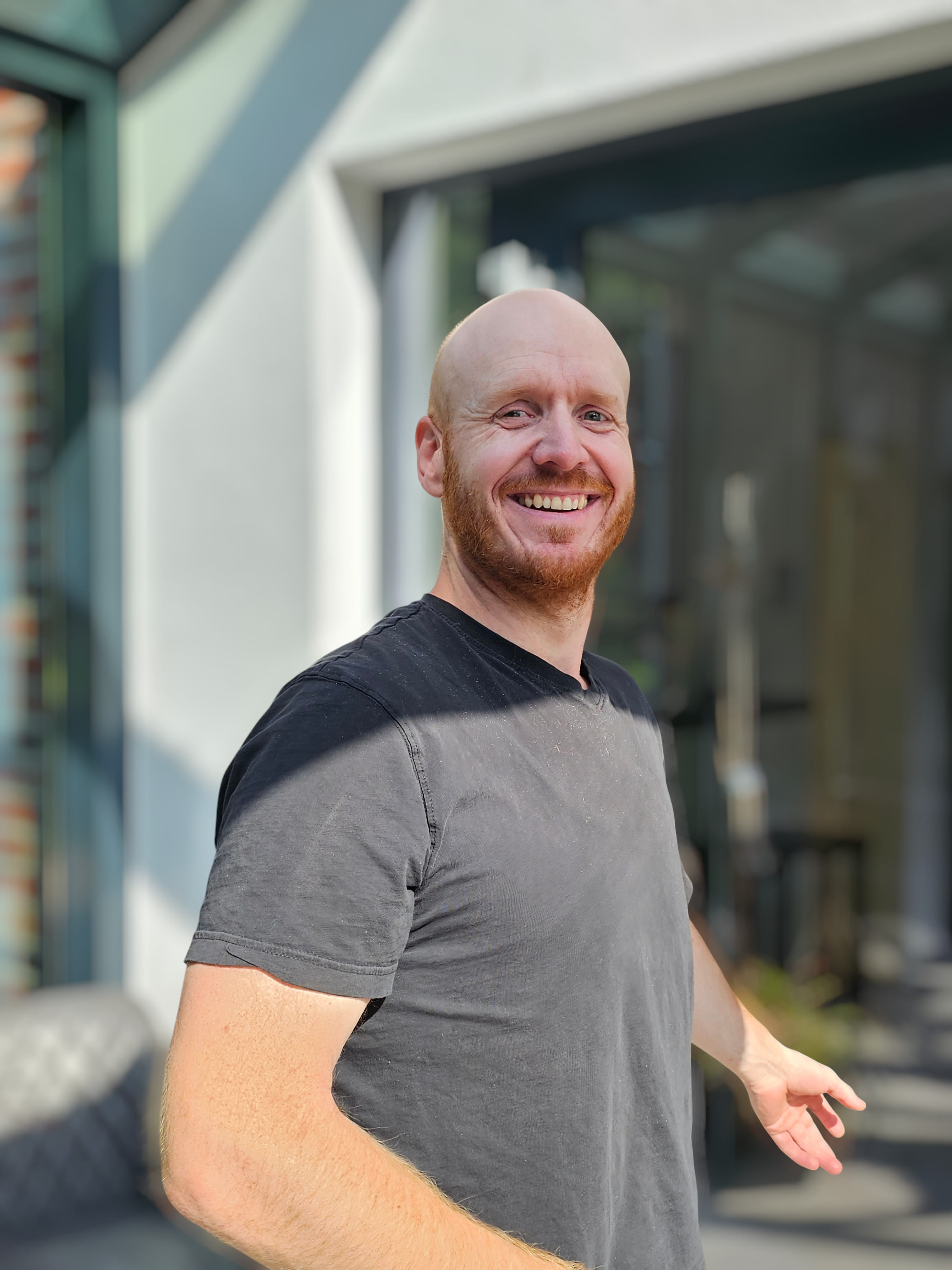 Tobi_Helmes_directdeal_me