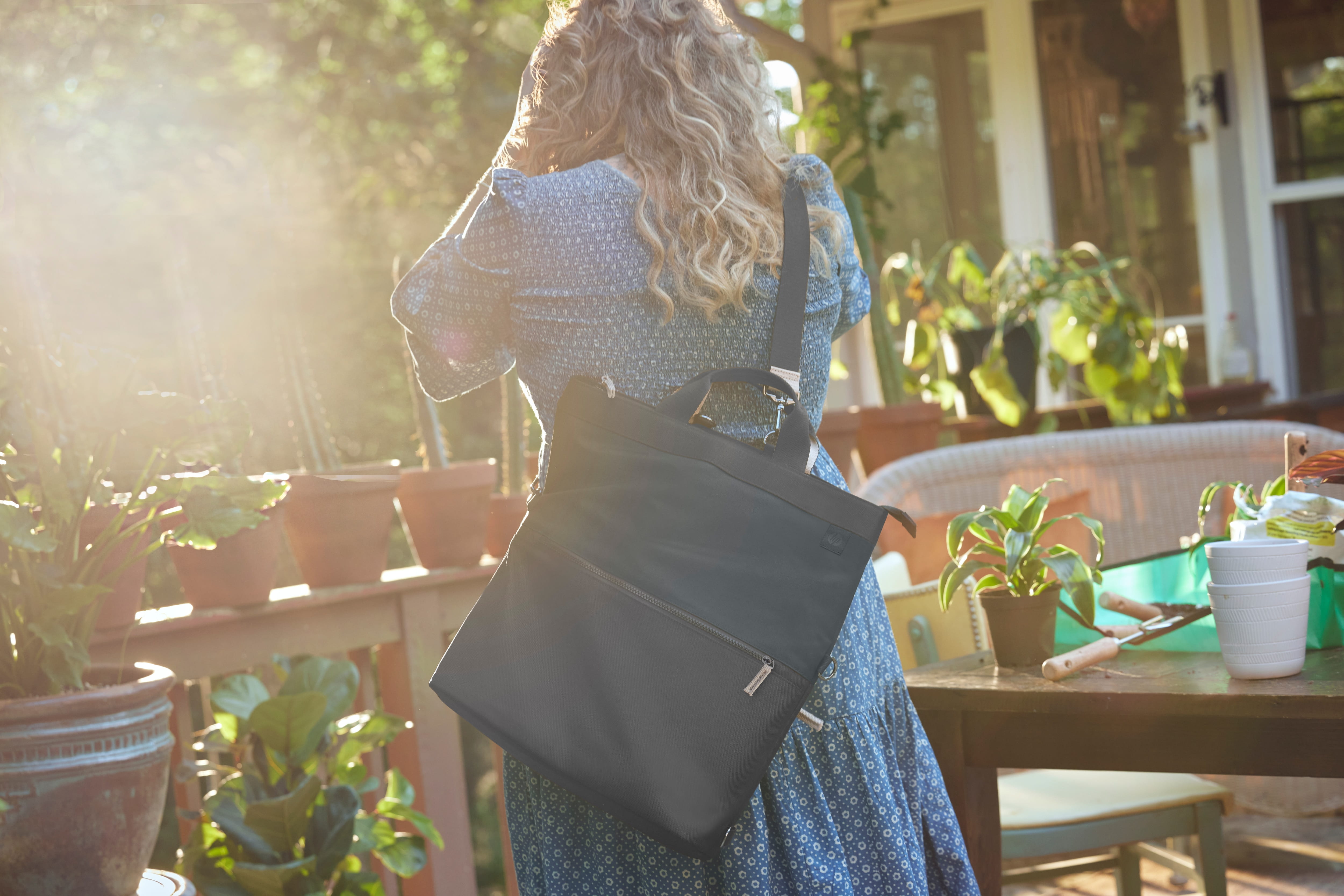HP  Notebook-Rucksack/Tragetasche - wandelbar - 35.8 cm (14.1")