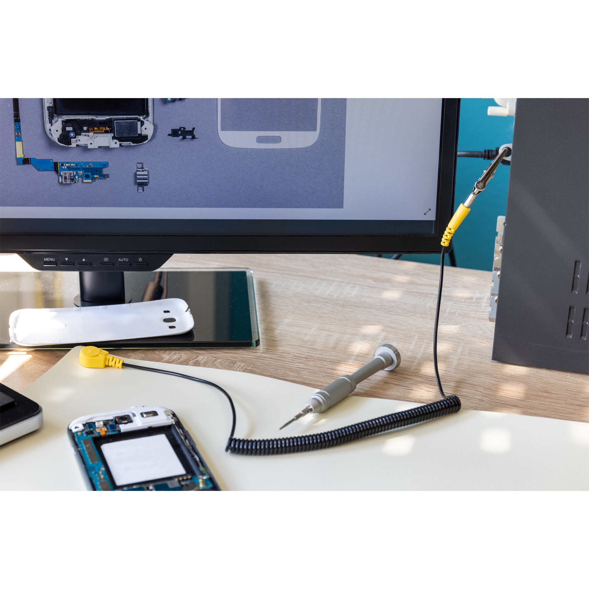 InLine Antistatik Arbeitsmatte - 90x60 cm - ESD Schutz - PVC