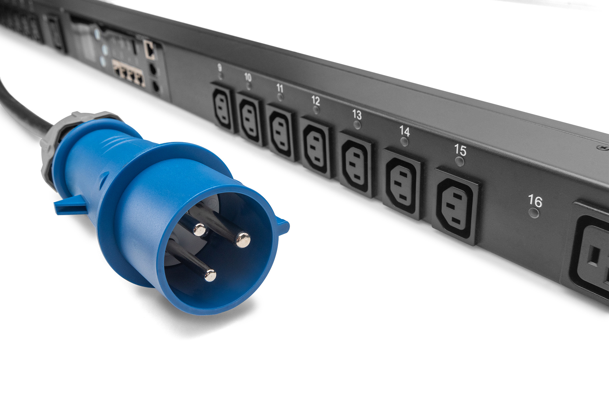 DIGITUS Smart - Steckdosenleiste (Rack - einbaufähig) - Überschaltung und Schaltung der Ausgänge - Wechselstrom 230 V - 8000 Watt - 7300 VA - 1-phasig - Ethernet 10/100, serial - Eingabe, Eingang IEC 60309 32A - Ausgangsanschlüsse: 24 (4 x IEC 60320