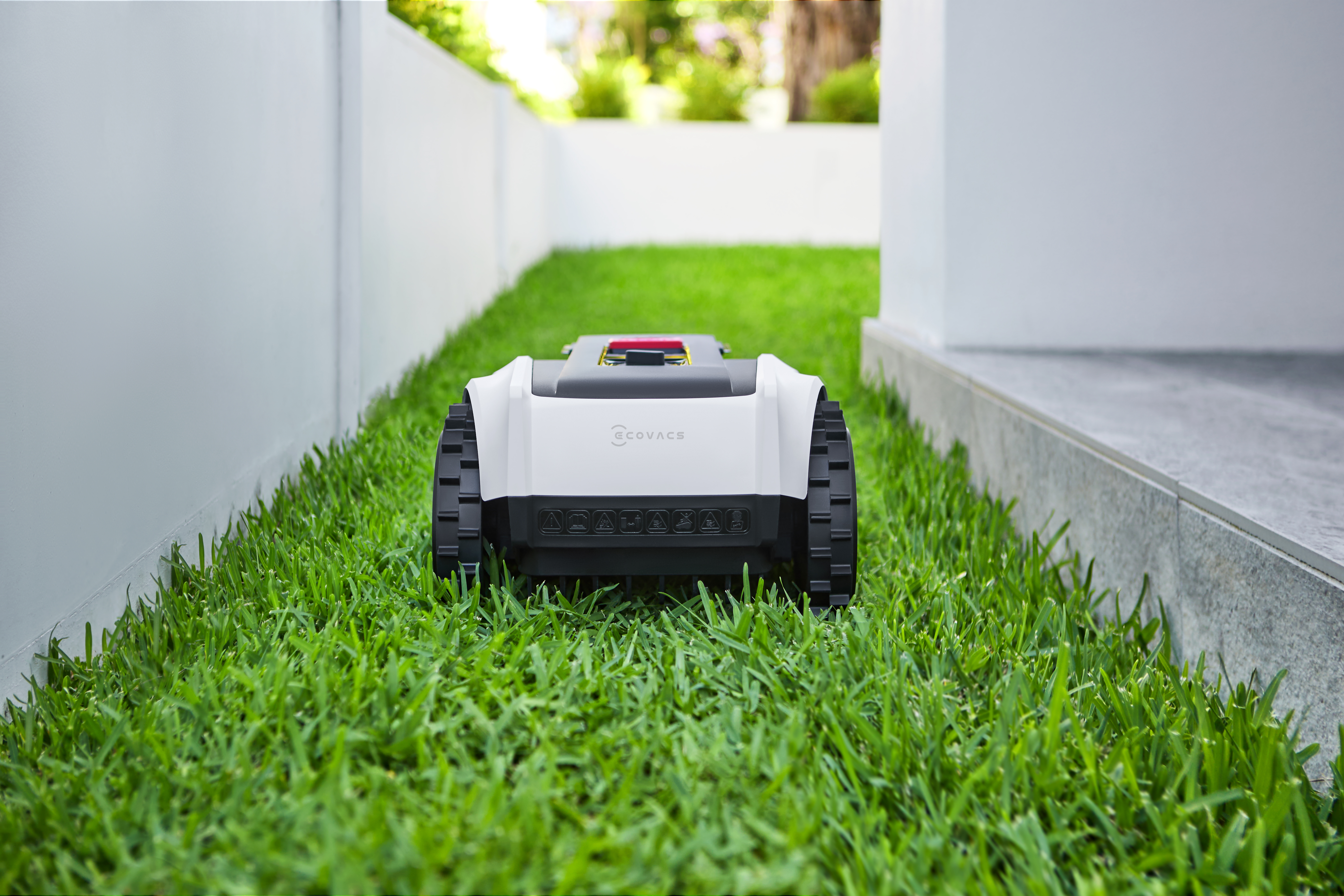 Ecovacs GOAT O800 RTK, Rasenmähroboter, 800 m², 22 cm, 3 cm, 8 cm, 45%