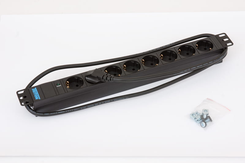 TRITON RAB-PD-X06-A1 - Steckdosenleiste (Rack - einbaufähig)
