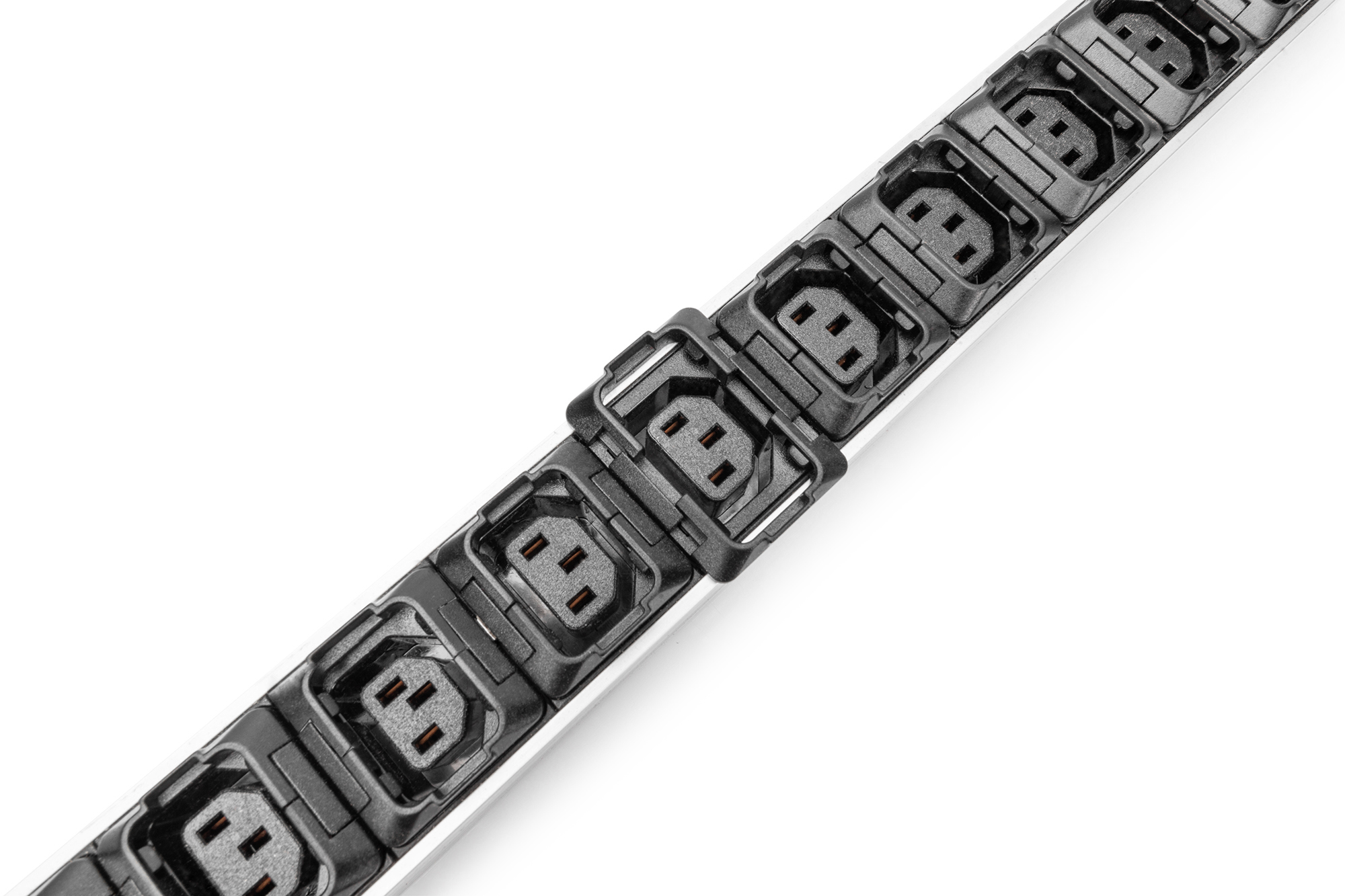 DIGITUS Basis IT PDU, 1-phasig 16A, 24 x C13, 3 x C19, 3 m Zuleitung, IEC 60309 16 A Stecker
