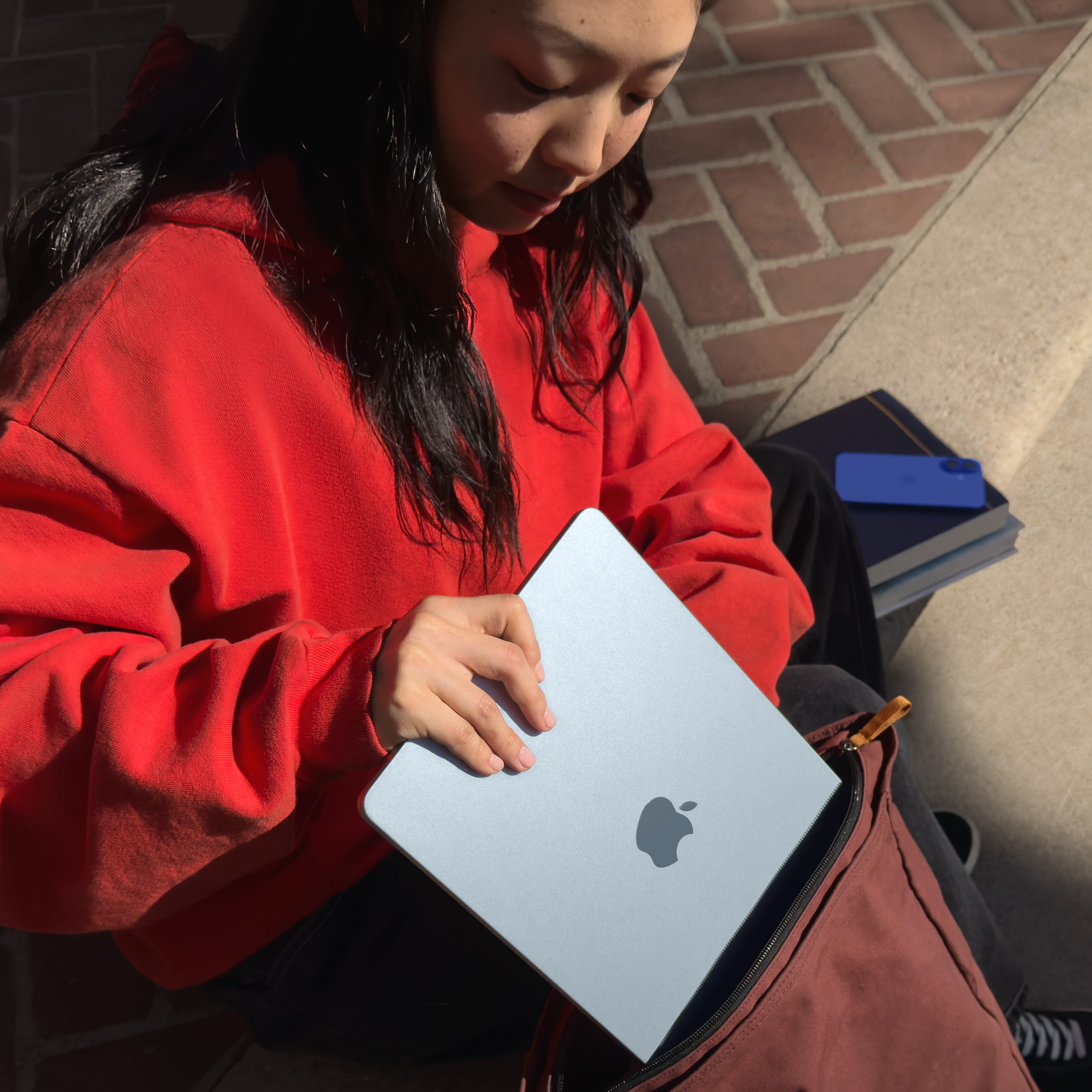 Apple MacBook Air - M4 - Apple M4 10-core - 24 GB RAM - 512 GB SSD - 34.46 cm (13.6")