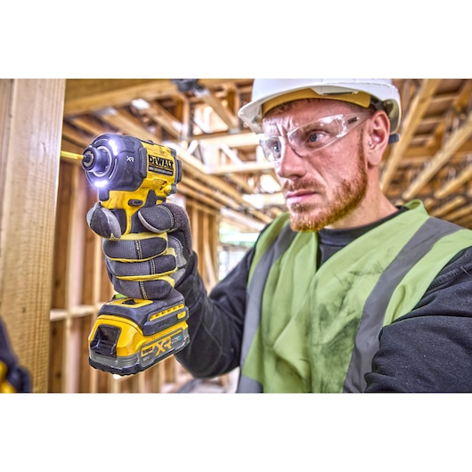 DEWALT DCF870E2T-QW, Schlagschrauber, Bürstenlos, Schwarz, Gelb, 1/4", 3000 RPM, 56 Nm