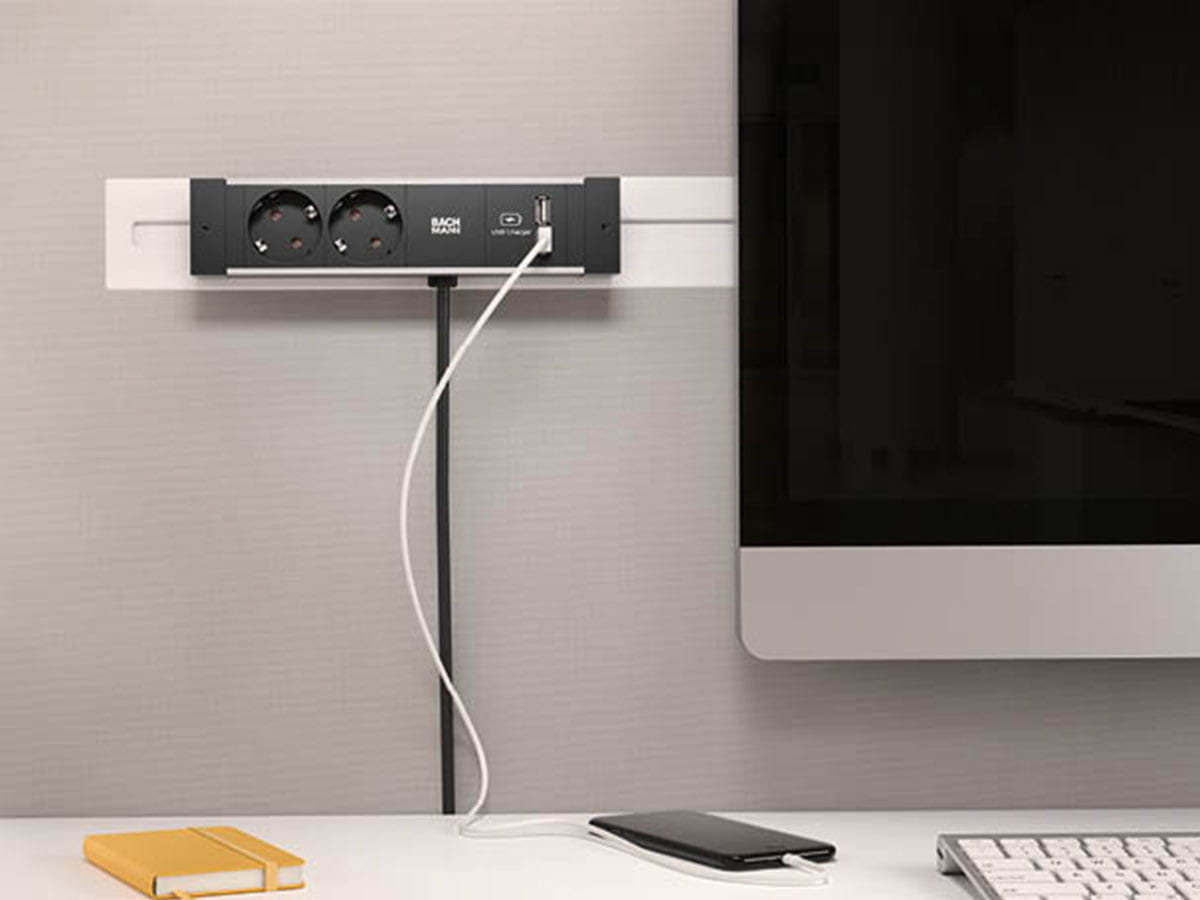 Bachmann DESK Rail - Steckdosenleiste - Ausgangsanschlüsse: 2 (2 x USB, 2 x Typ F)