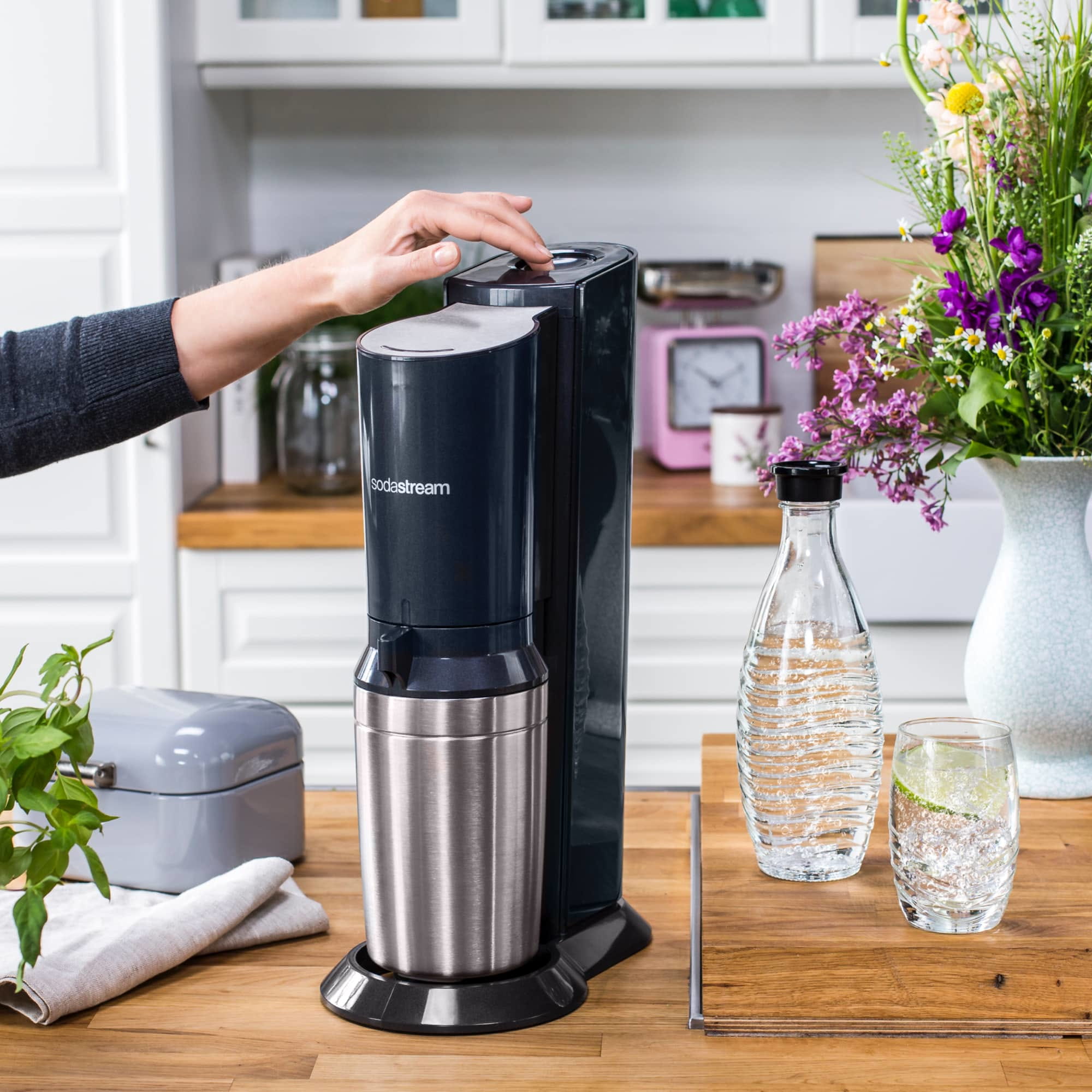 SodaStream Crystal, Kunststoff, Aluminium, Schwarz, Glas