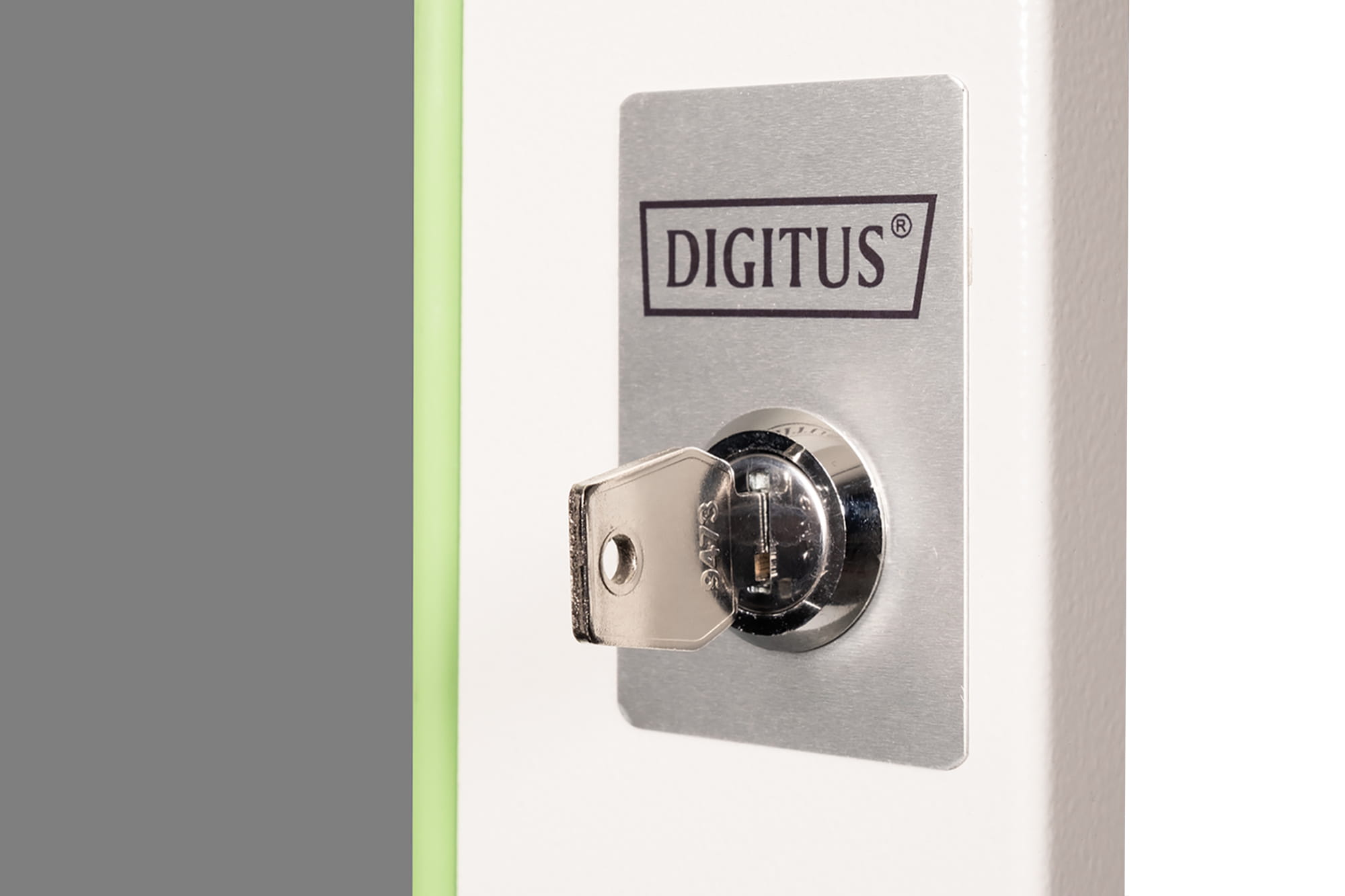DIGITUS Glas-Fronttür für 19" 7HE Wandgehäuse Unique Serie