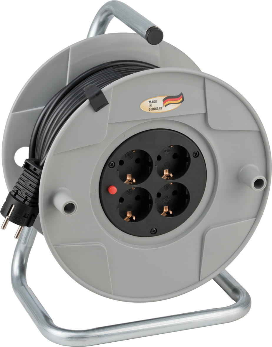 Brennenstuhl AK 260, Weiß, Kunststoff, 4 AC-Ausgänge, Gerade, 25 m, IP20