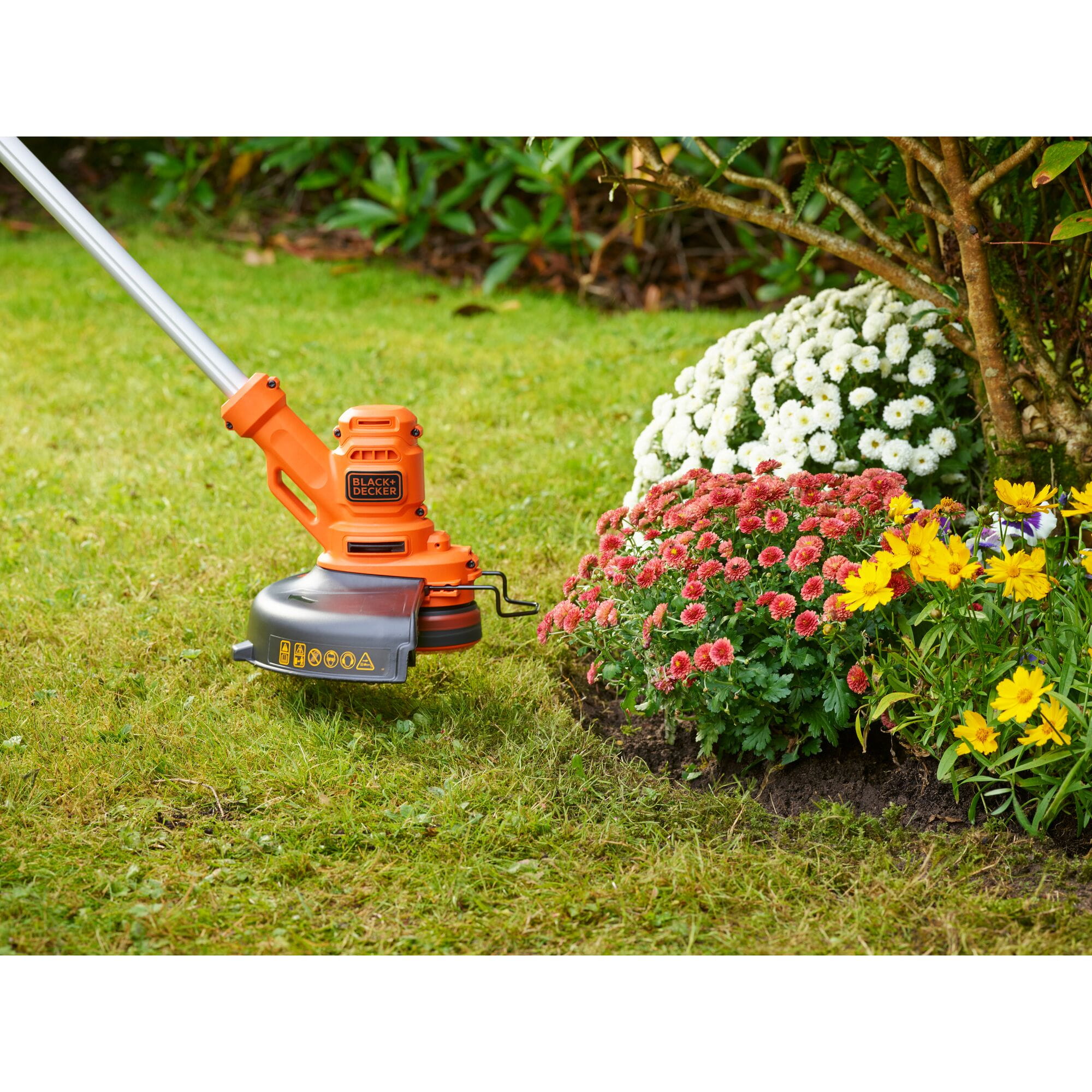 Black & Decker BESTA525-QS, Rasentrimmer, 25 cm, Nylonschnur, D-Schlaufengriff, 1,6 mm, 10 m