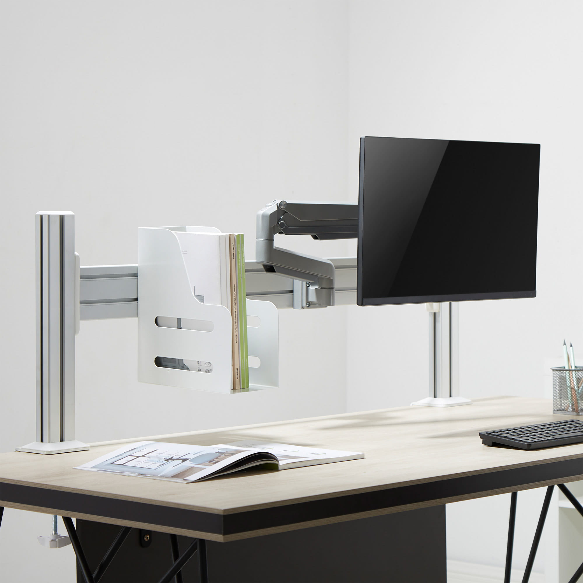 InLine Slatwall Befestigungssäulen Aluminium - für Tischhalterung Panel - 2er Set