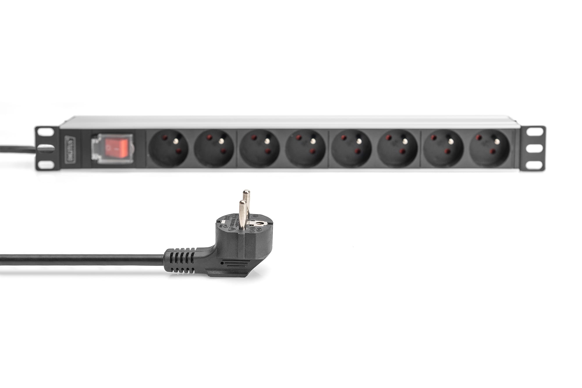 DIGITUS Steckdosenleiste mit Aluminiumprofil und Schalter, 8-fach CEE 7/5, 2 m Zuleitung Schutzkontaktstecker