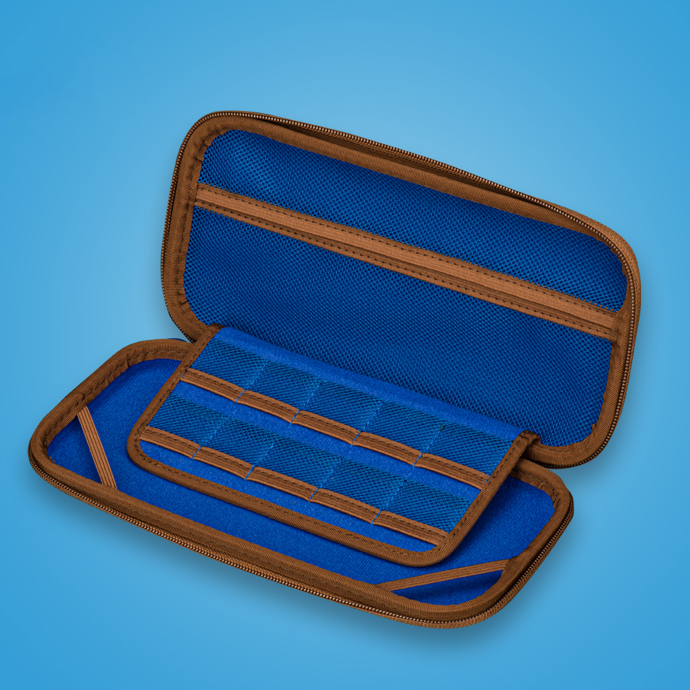Blade Gaming Switch & Switch Lite One Piece Bag “Chibi”, Beuteltasche, Nintendo, Blau, Braun, Weiß, Nintendo Switch, Nintendo Switch Lite, Switch, Switch Lite, Tragetasche