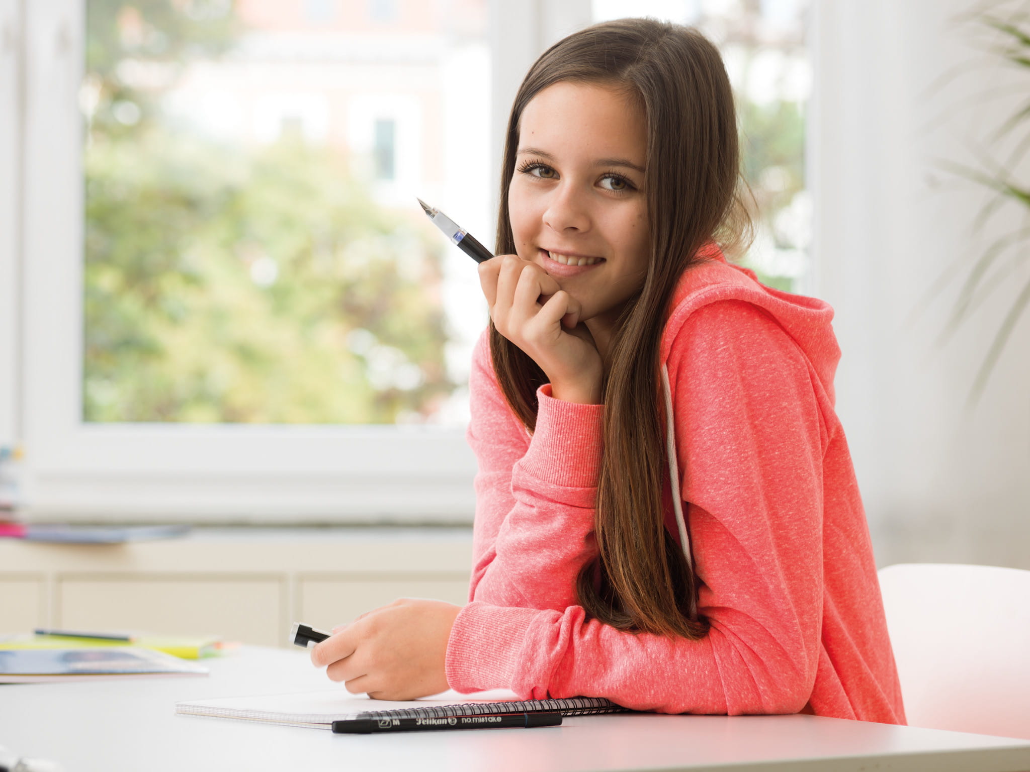 Pelikan 824439, Blau, Kartuschenfüllsystem, Blau, Edelstahl, Medium, Rechtshändig