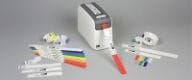 Zebra Z-Band Direct - Polypropylen (PP) - permanenter Acrylklebstoff - perforiert - 6 mil - Rot, Fühlmarke schwarz - 25.4 x 279.4 mm 1200 Stck. (6 Rolle(n)
