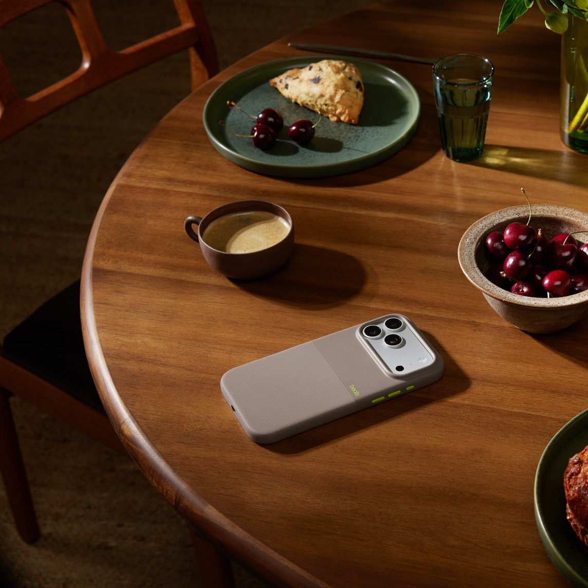 Apple Hintere Abdeckung für Mobiltelefon - widerstandsfähig - Kamerasteuerung - MagSafe-Kompatibilität - weiches thermoplastisches Polyurethan (TPU)