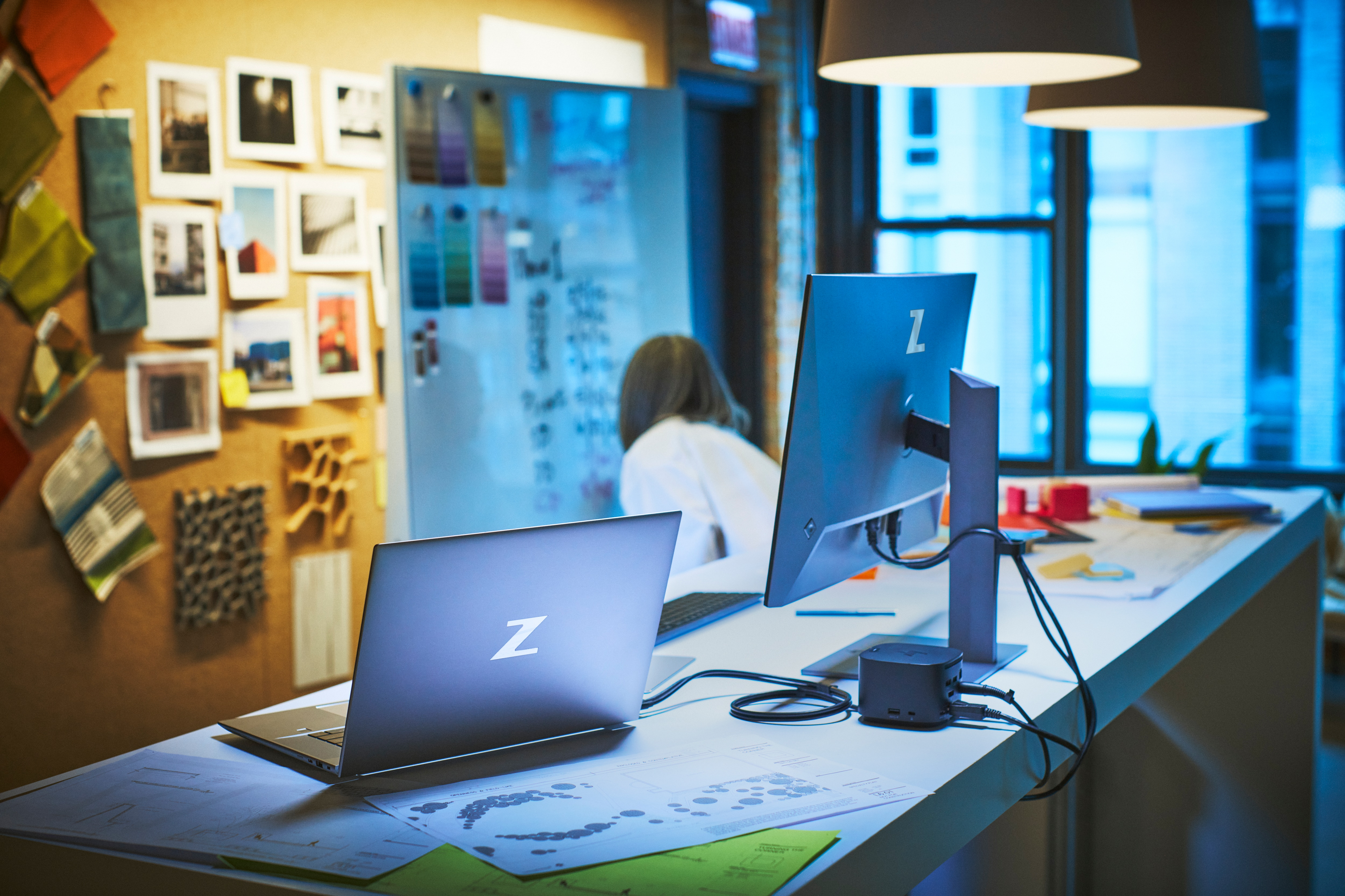 HP Creator 935 - Maus - 7 Tasten - kabellos - Bluetooth - kabelloser Empfänger (USB)