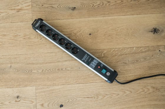 Brennenstuhl 1391010601, 5 m, Drinnen, Abgewinkelt, IP20, Schwarz, Silber, 6 AC-Ausgänge