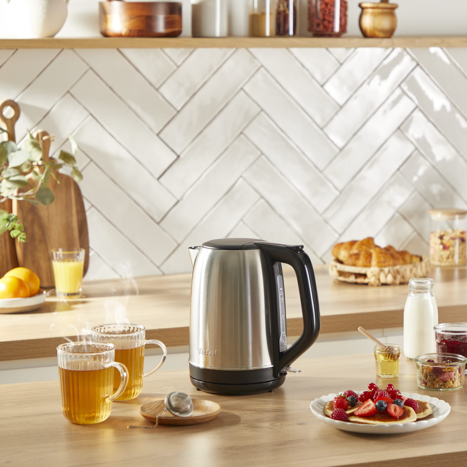 TEFAL Subito KO5S0DE0, 1,7 l, 2400 W, Schwarz, Edelstahl, Edelstahl, Regelbare Temperatur, Wasserstandsanzeige
