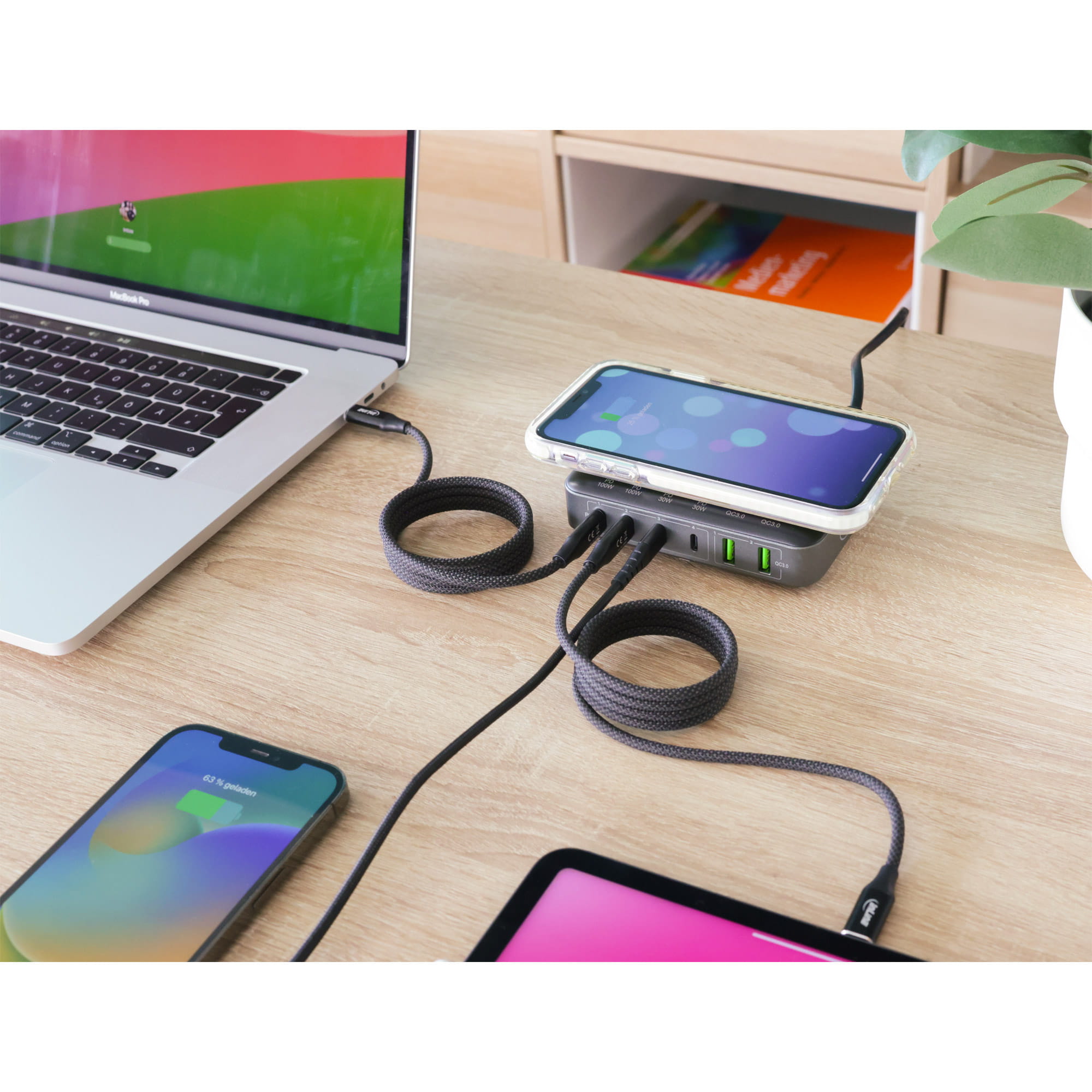 InLine Qi Powerstation Multiport Netzteil - 4x USB-C - 2x USB-A - GaN - 100W