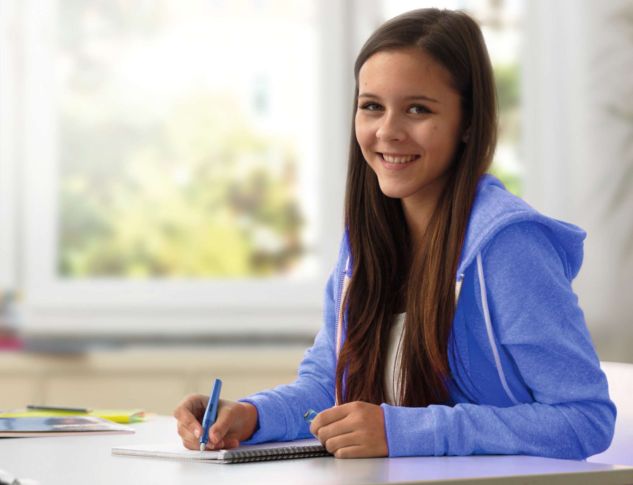 Pelikan 824439, Blau, Kartuschenfüllsystem, Blau, Edelstahl, Medium, Rechtshändig