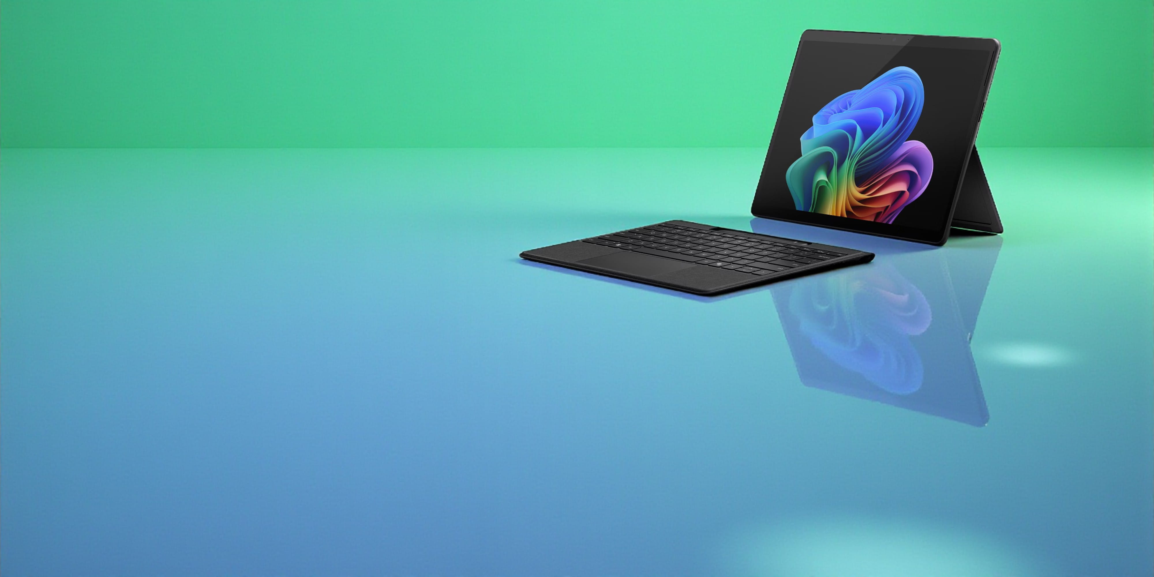 SurfacePro-Hero-Desktop-directdeal_me_4000_2000