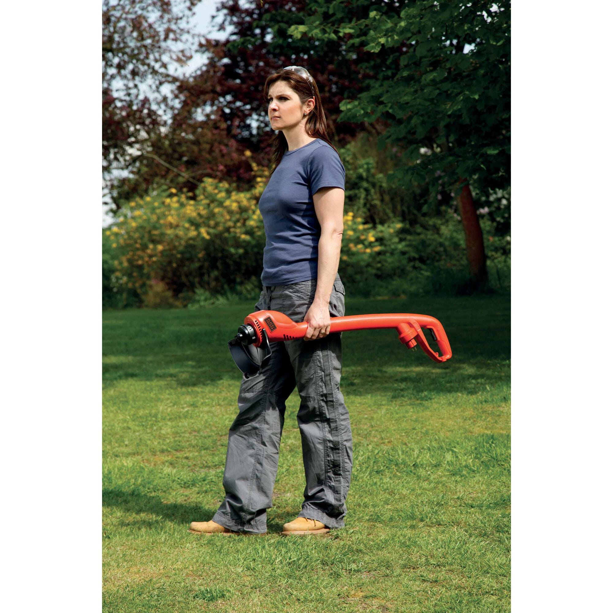 Black & Decker GL250-QS, 23 cm, 11500 RPM, Orange, 94 dB, 79 dB, 7,2 m/s²