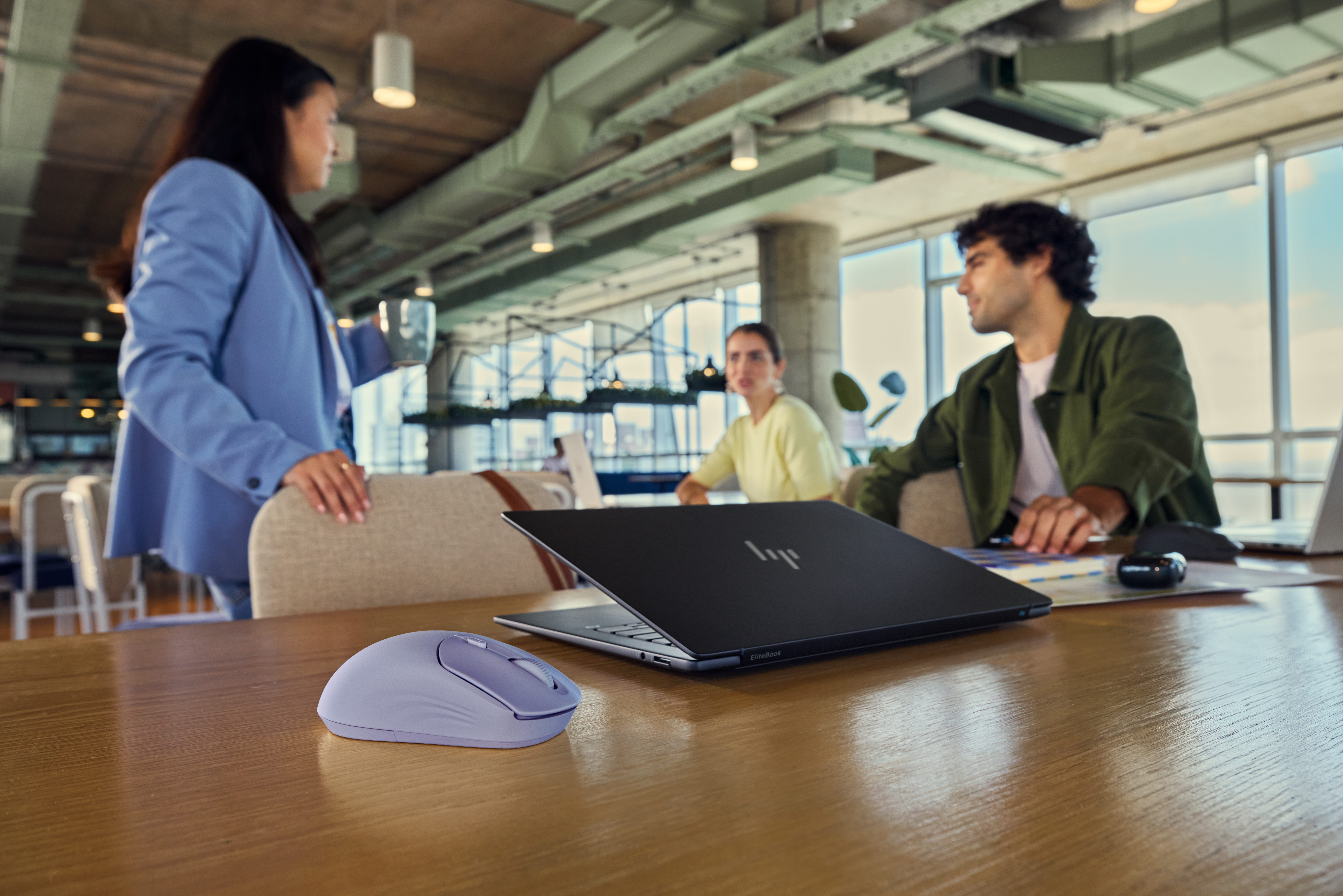 HP 400 Leise Wireless-Maus, Beidhändig, RF Wireless + Bluetooth, 6000 DPI, Violett