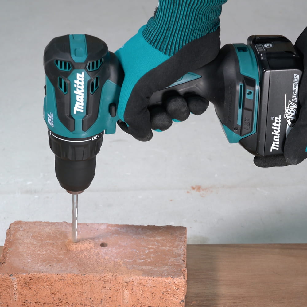 Makita DHP490Z, Schlagschrauber, Pistolengriff, 1/2", Blau, Schwarz, Bürstenlos, 1900 RPM