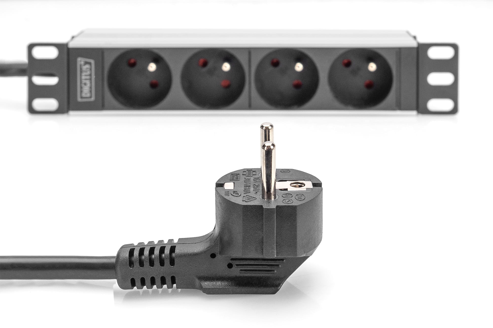 DIGITUS 10" Steckdosenleiste mit Aluminiumprofil, 4-fach CEE 7/5 Steckdosen